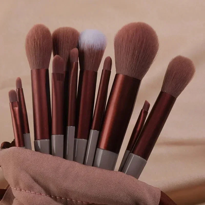 Professional Makeup Brush Set (13/22 pcs) – Eyeshadow & Foundation Brushes